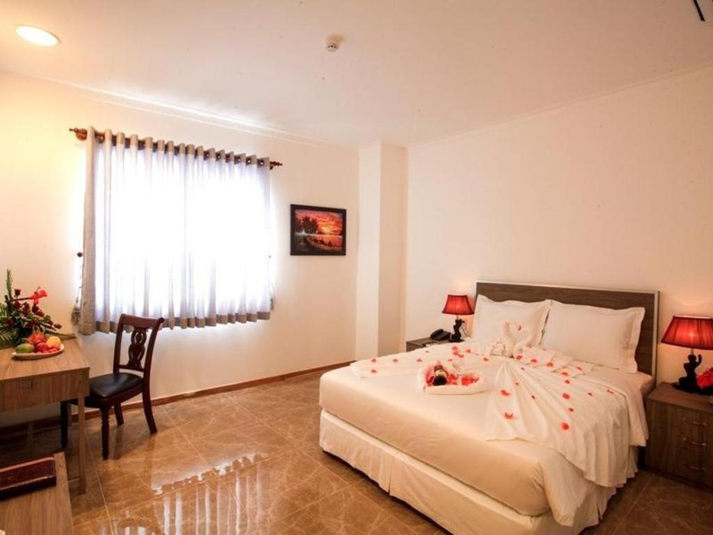 Den Long Do Hotel Nha Trang Exterior photo
