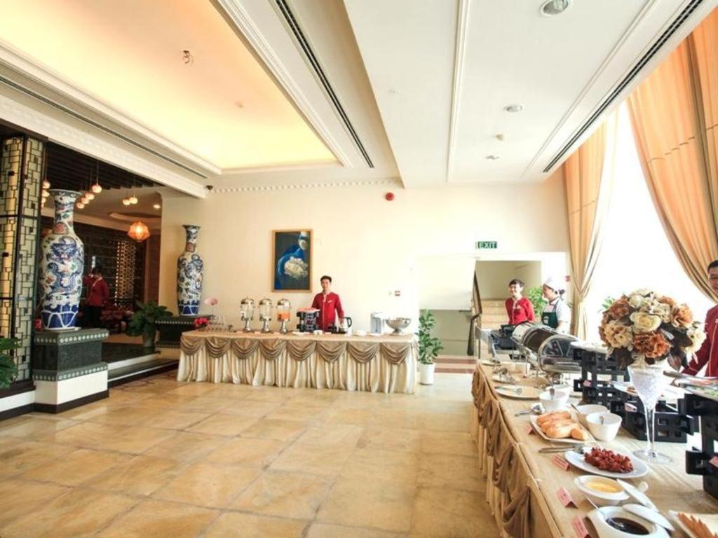 Den Long Do Hotel Nha Trang Exterior photo