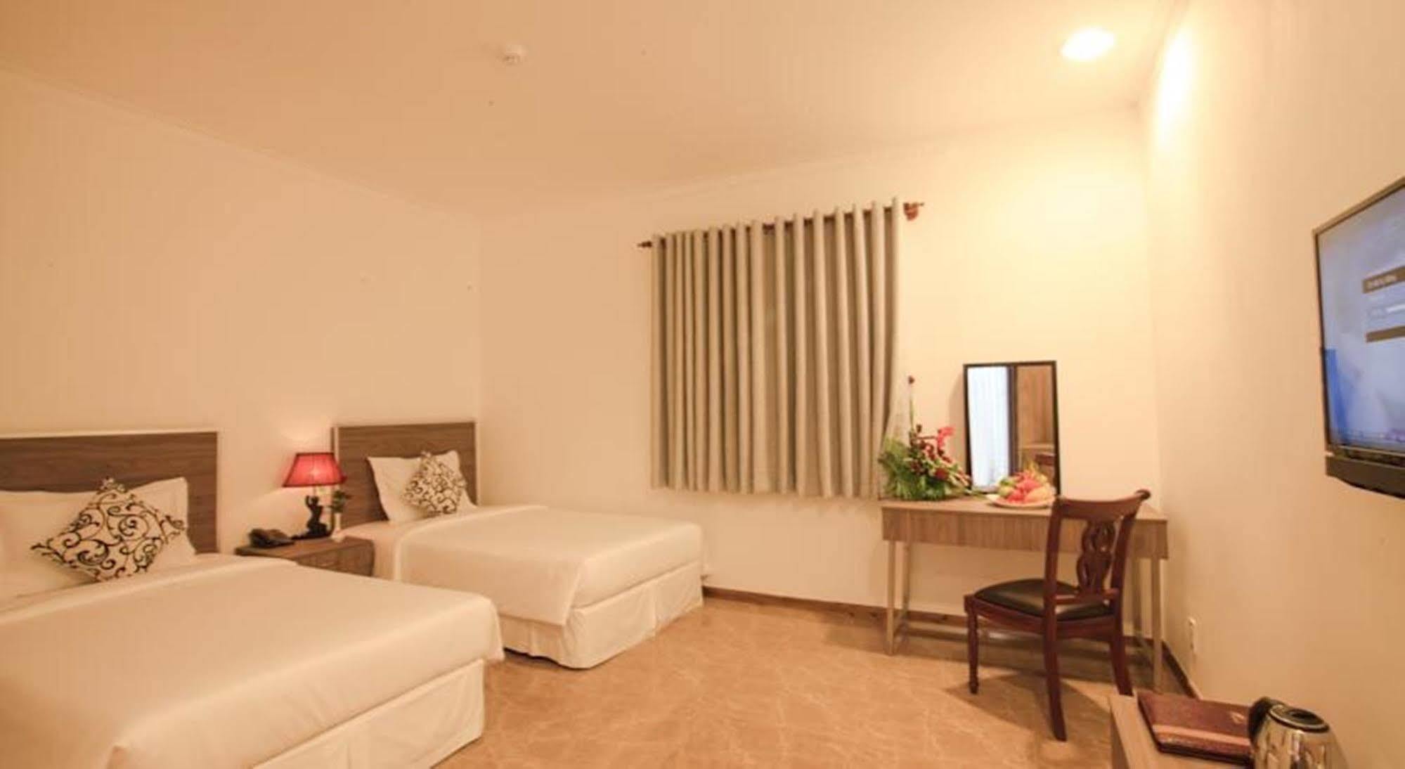 Den Long Do Hotel Nha Trang Exterior photo